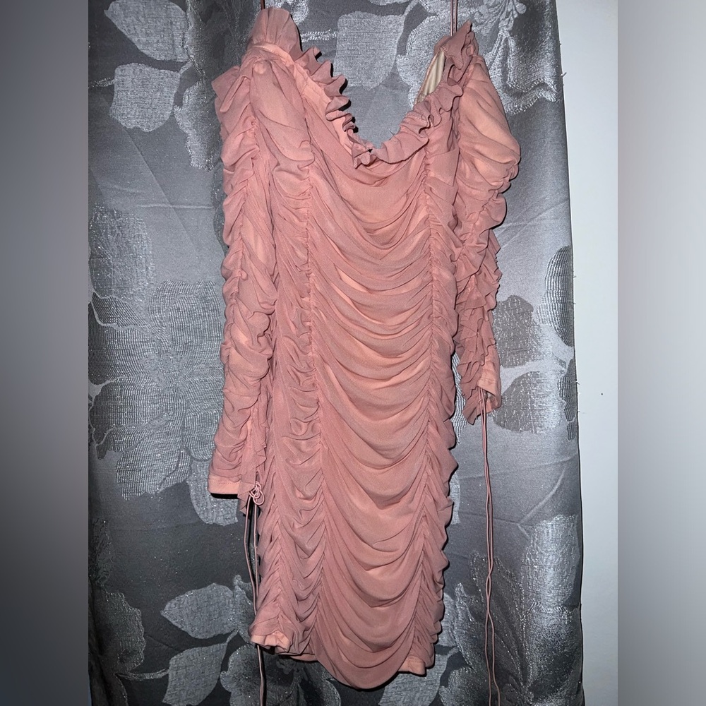 Fashion Nova Mini Baby Pink Dress Large